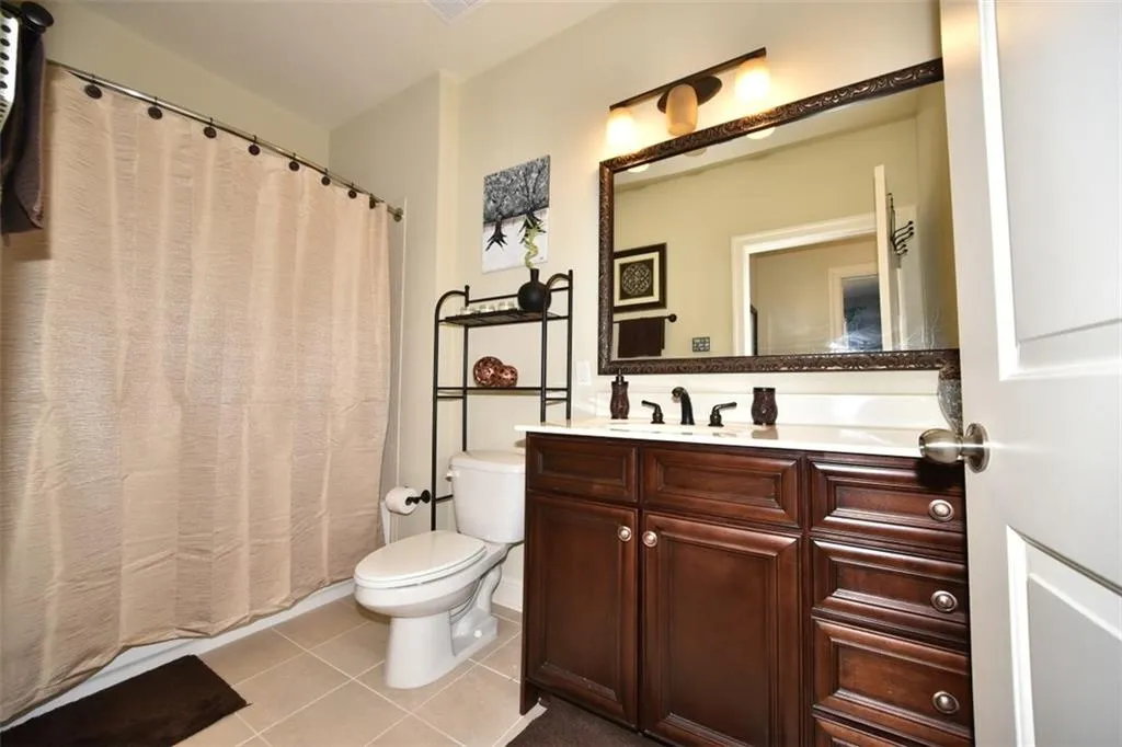 901 Abernathy Road Unit 6040, Atlanta, Georgia 30328, 2 Bedrooms Bedrooms, ,2 BathroomsBathrooms,Residential,Sold,901 Abernathy Road Unit 6040,5648196