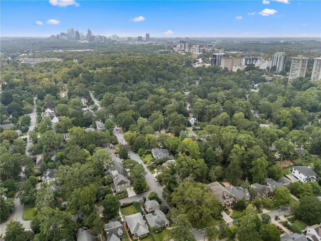 2681 Brookwood Drive Ne, Atlanta, Georgia 30305, 4 Bedrooms Bedrooms, ,4 BathroomsBathrooms,Residential,For Sale,2681 Brookwood Drive Ne,7635324