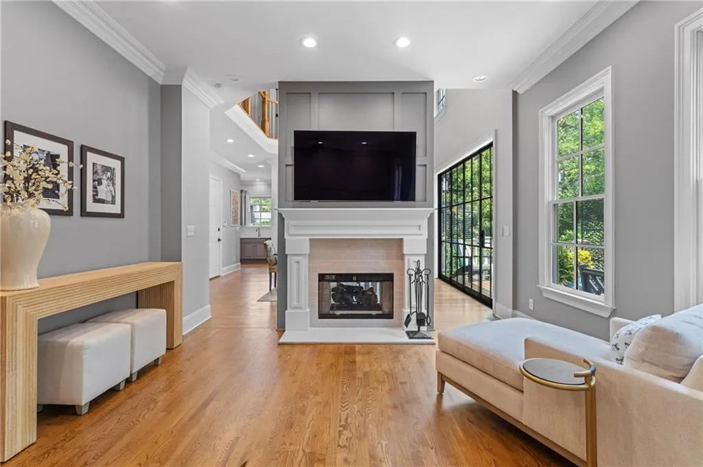 2681 Brookwood Drive Ne, Atlanta, Georgia 30305, 4 Bedrooms Bedrooms, ,4 BathroomsBathrooms,Residential,For Sale,2681 Brookwood Drive Ne,7635324