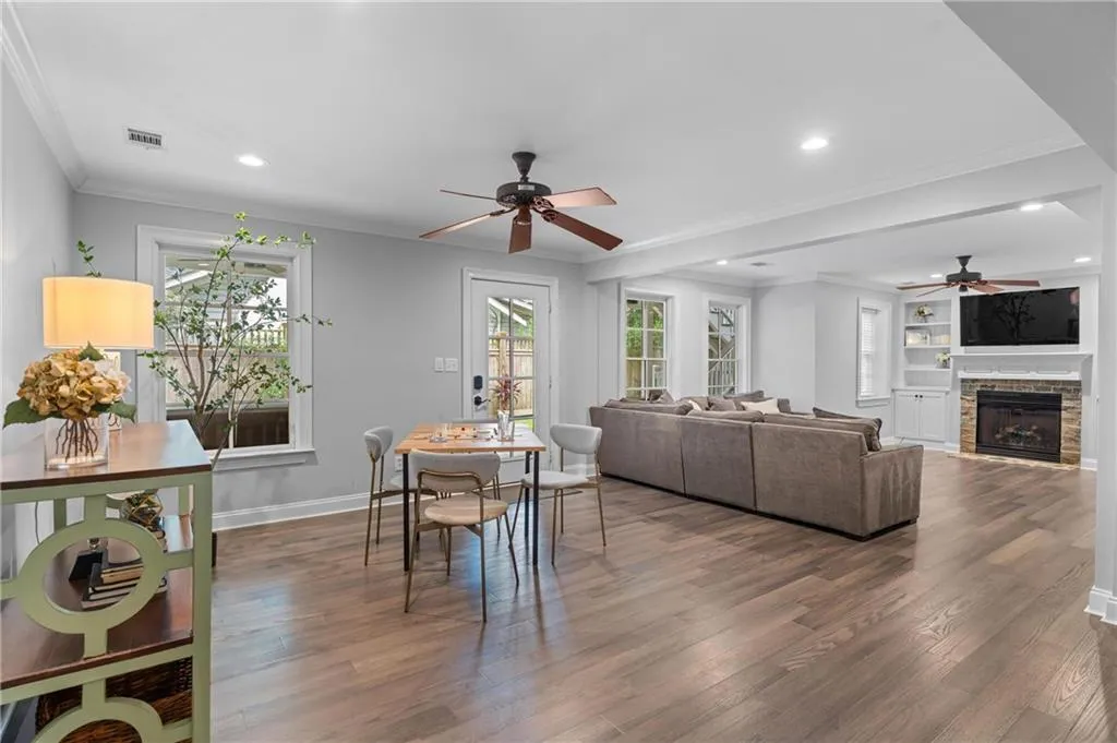 2681 Brookwood Drive Ne, Atlanta, Georgia 30305, 4 Bedrooms Bedrooms, ,4 BathroomsBathrooms,Residential,For Sale,2681 Brookwood Drive Ne,7635324
