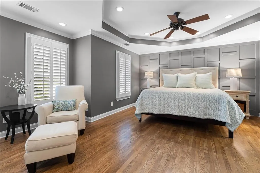 2681 Brookwood Drive Ne, Atlanta, Georgia 30305, 4 Bedrooms Bedrooms, ,4 BathroomsBathrooms,Residential,For Sale,2681 Brookwood Drive Ne,7635324