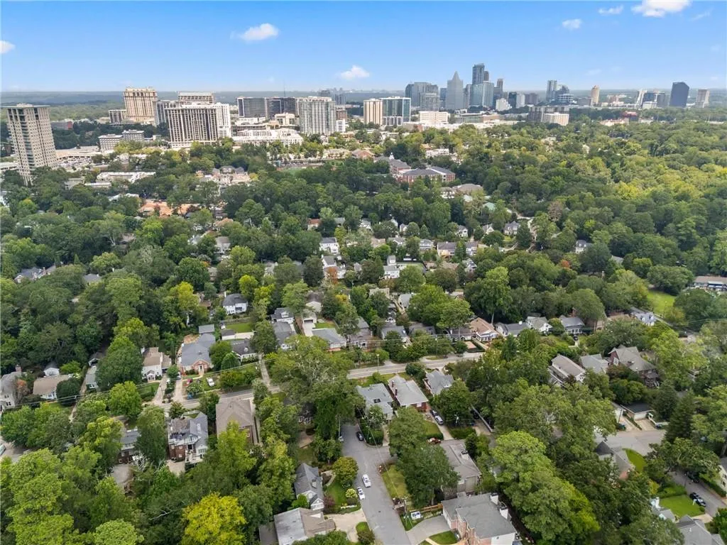 2681 Brookwood Drive Ne, Atlanta, Georgia 30305, 4 Bedrooms Bedrooms, ,4 BathroomsBathrooms,Residential,For Sale,2681 Brookwood Drive Ne,7635324