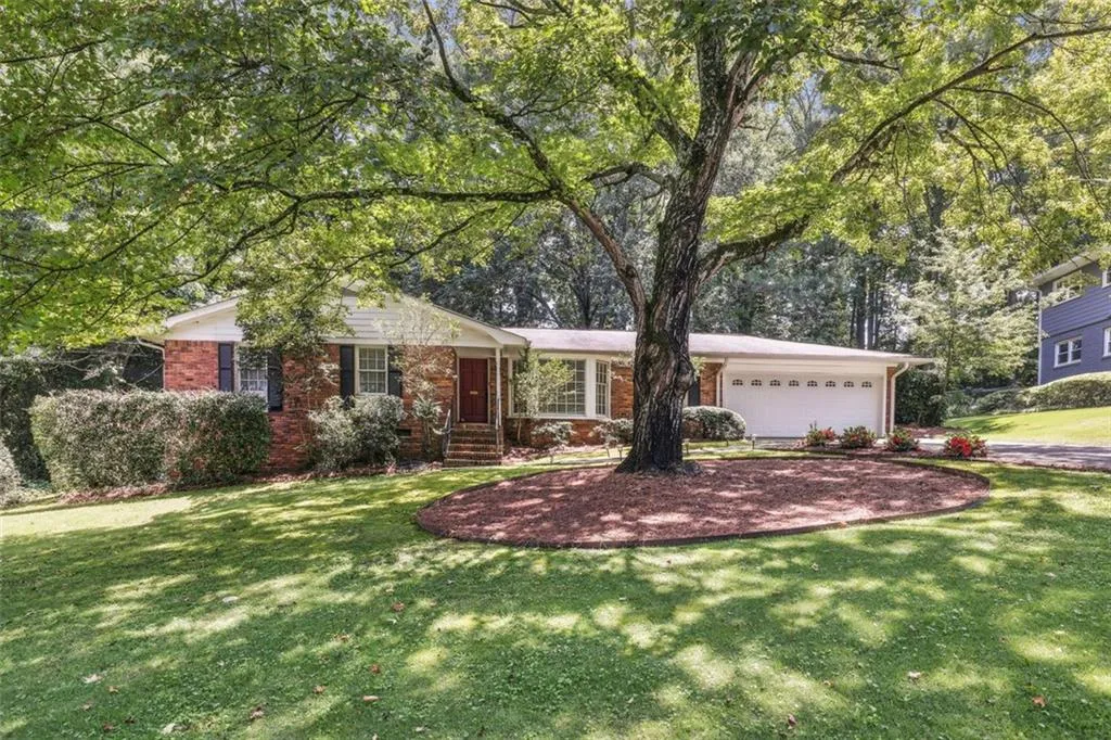 6595 Wright Circle, Sandy Springs, Georgia 30328, 3 Bedrooms Bedrooms, ,3 BathroomsBathrooms,Residential,Sold,6595 Wright Circle,7256243