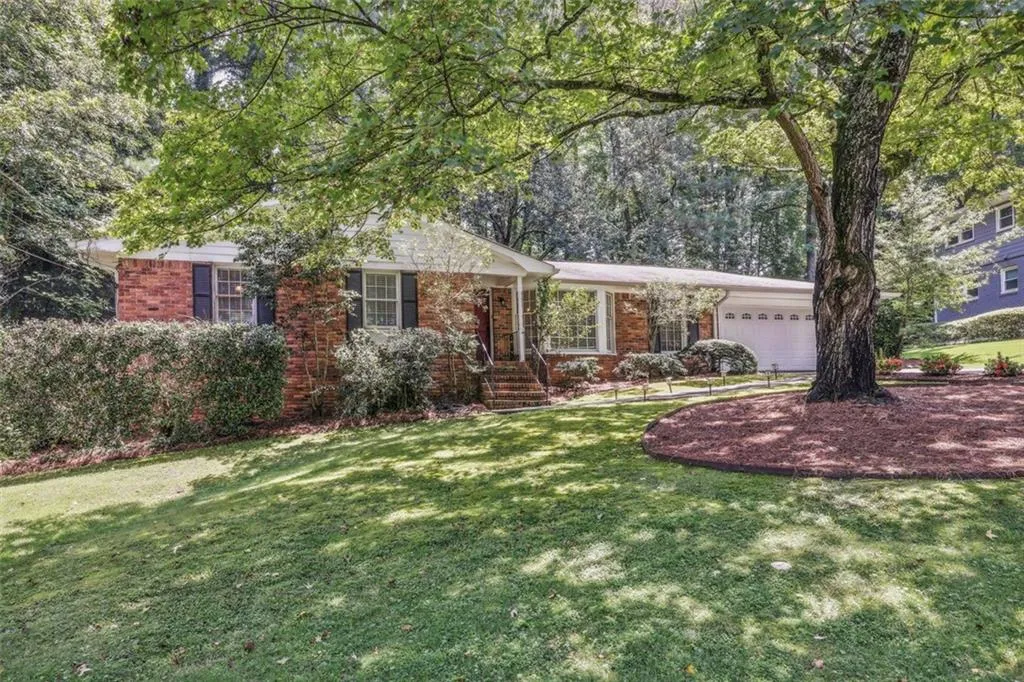 6595 Wright Circle, Sandy Springs, Georgia 30328, 3 Bedrooms Bedrooms, ,3 BathroomsBathrooms,Residential,Sold,6595 Wright Circle,7256243