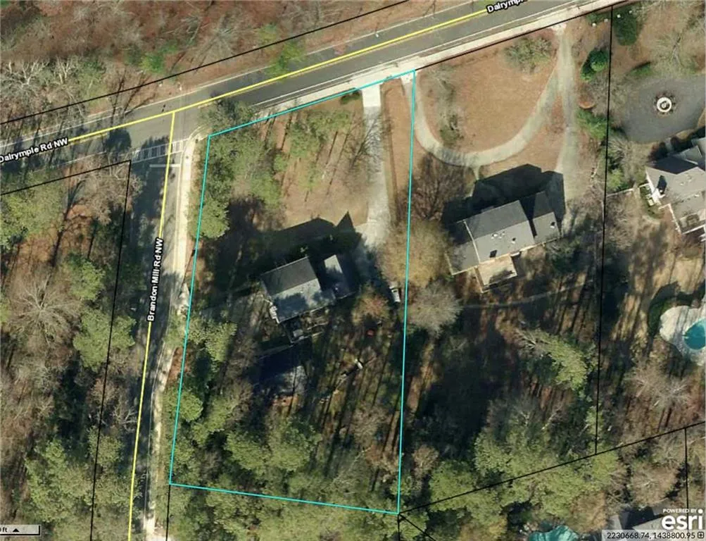 85 Dalrymple Road, Sandy Springs, Georgia 30328, 4 Bedrooms Bedrooms, ,2 BathroomsBathrooms,Residential,Sold,85 Dalrymple Road,6839748