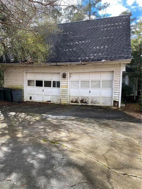 85 Dalrymple Road, Sandy Springs, Georgia 30328, 4 Bedrooms Bedrooms, ,2 BathroomsBathrooms,Residential,Sold,85 Dalrymple Road,6839748