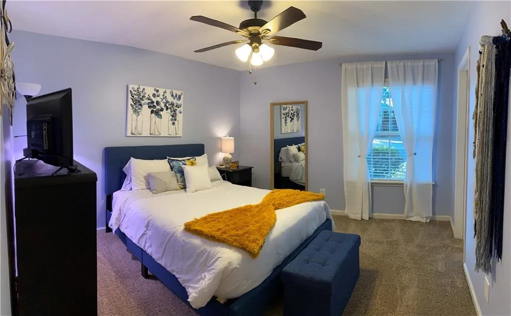 405 Brighton Point, Atlanta, Georgia 30328, 2 Bedrooms Bedrooms, ,2 BathroomsBathrooms,Residential,Sold,405 Brighton Point,6884214