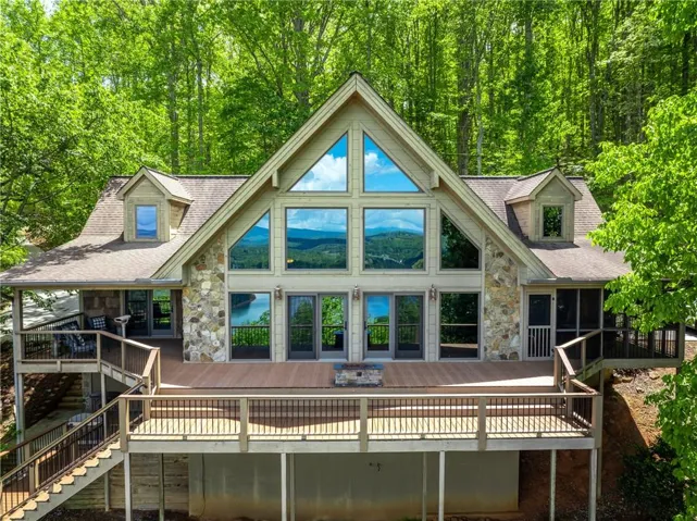 928 Kirkland Drive, Hiawassee, Georgia 30546