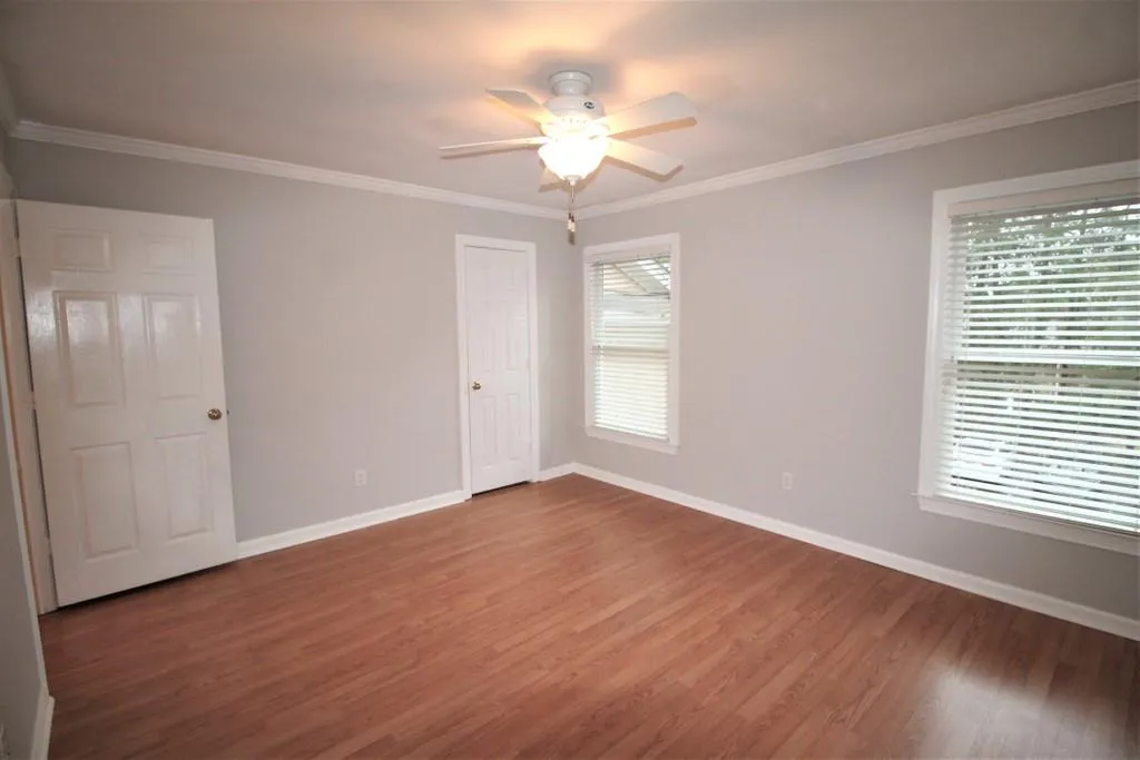 7500 Roswell Rd Road Unit 97, Sandy Springs, Georgia 30350, 2 Bedrooms Bedrooms, ,2 BathroomsBathrooms,Residential,Sold,7500 Roswell Rd Road Unit 97,6828777