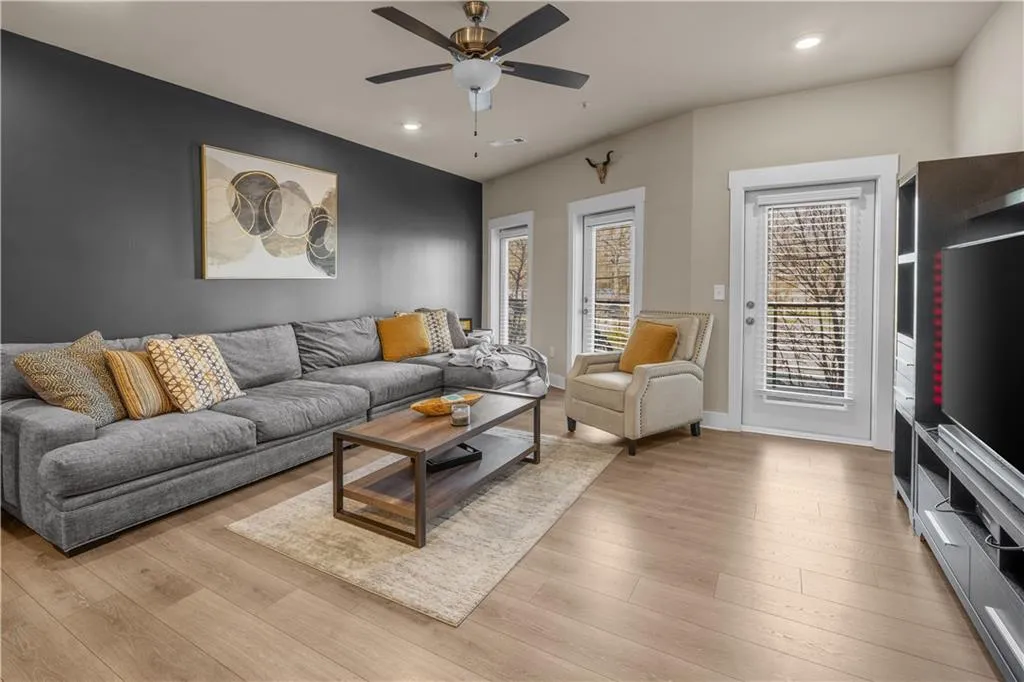 2030 Main Street Nw Unit 207, Atlanta, Georgia 30318, 2 Bedrooms Bedrooms, 0 ,2 BathroomsBathrooms,Residential,For Sale,2030 Main Street Nw Unit 207,7731061