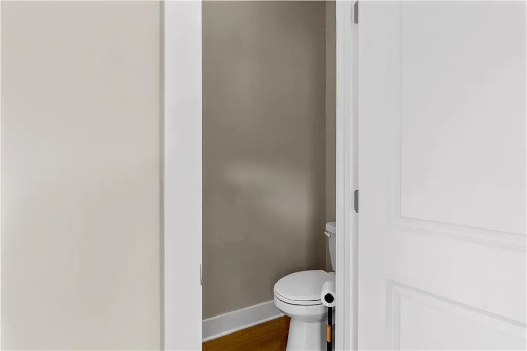 2030 Main Street Nw Unit 207, Atlanta, Georgia 30318, 2 Bedrooms Bedrooms, 0 ,2 BathroomsBathrooms,Residential,For Sale,2030 Main Street Nw Unit 207,7731061