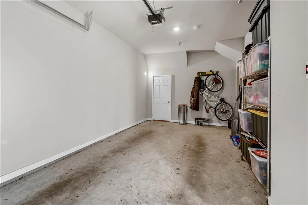 2030 Main Street Nw Unit 207, Atlanta, Georgia 30318, 2 Bedrooms Bedrooms, 0 ,2 BathroomsBathrooms,Residential,For Sale,2030 Main Street Nw Unit 207,7731061