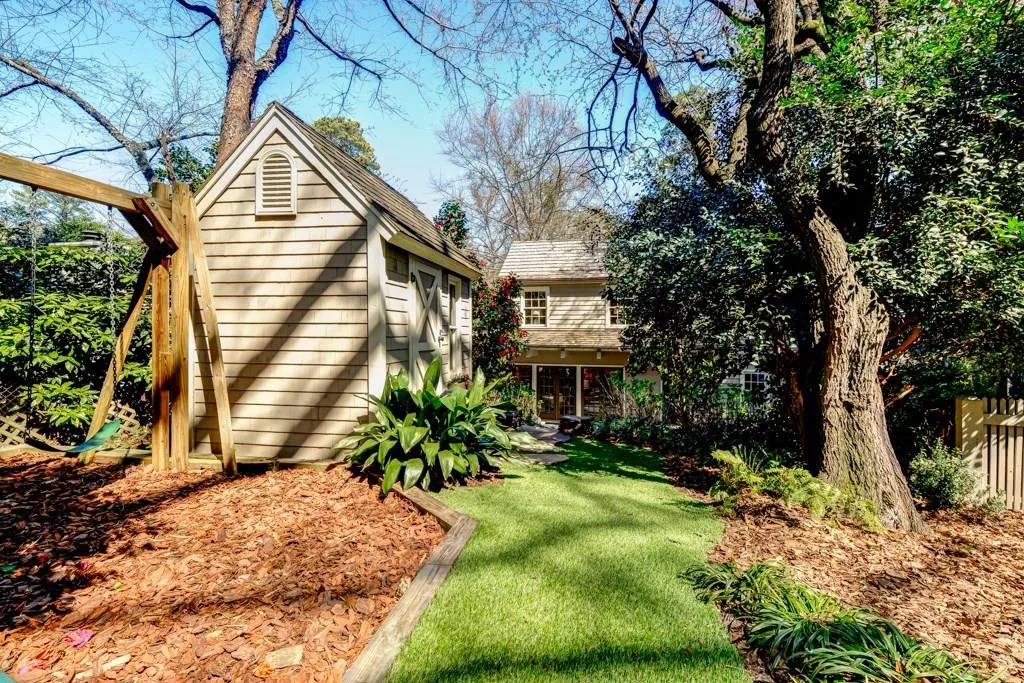 2802 Alpine Road Ne, Atlanta, Georgia 30305, 4 Bedrooms Bedrooms, ,3 BathroomsBathrooms,Residential,Sold,2802 Alpine Road Ne,5814004