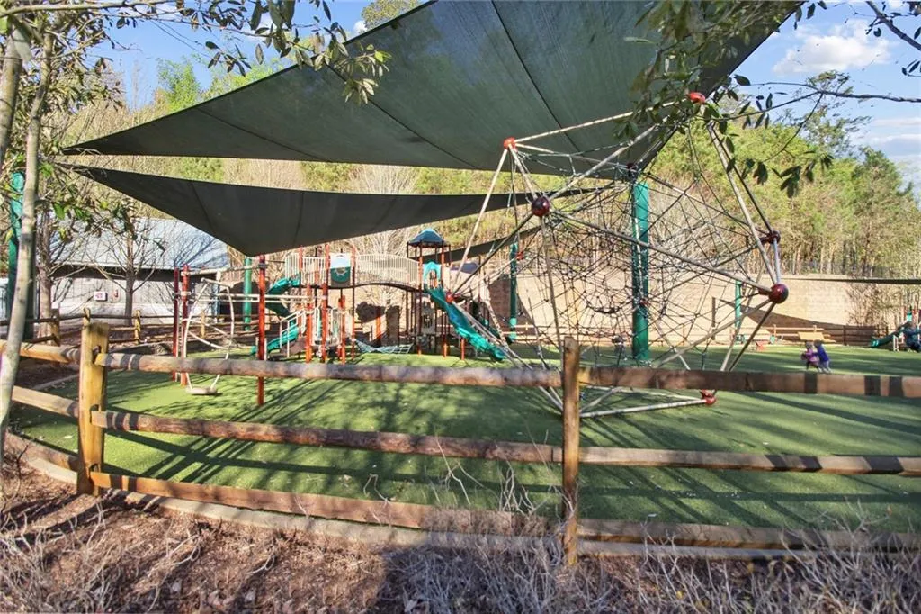 285 Brackenwood Circle, Atlanta, Georgia 30328, 6 Bedrooms Bedrooms, ,3 BathroomsBathrooms,Residential,Sold,285 Brackenwood Circle,7197639 285 Brackenwood Circle, Atlanta, Georgia 30328, 6 Bedrooms Bedrooms, ,3 BathroomsBathrooms,Residential,Sold,285 Brackenwood Circle,7197639