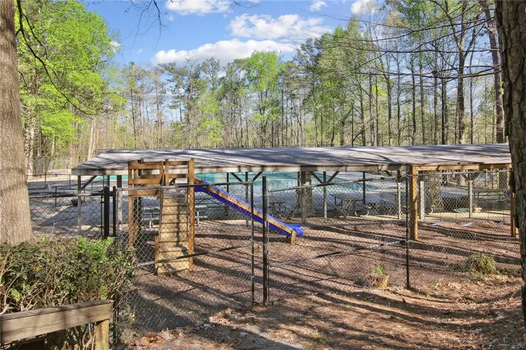 285 Brackenwood Circle, Atlanta, Georgia 30328, 6 Bedrooms Bedrooms, ,3 BathroomsBathrooms,Residential,Sold,285 Brackenwood Circle,7197639 285 Brackenwood Circle, Atlanta, Georgia 30328, 6 Bedrooms Bedrooms, ,3 BathroomsBathrooms,Residential,Sold,285 Brackenwood Circle,7197639