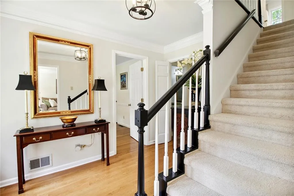 285 Brackenwood Circle, Atlanta, Georgia 30328, 6 Bedrooms Bedrooms, ,3 BathroomsBathrooms,Residential,Sold,285 Brackenwood Circle,7197639 285 Brackenwood Circle, Atlanta, Georgia 30328, 6 Bedrooms Bedrooms, ,3 BathroomsBathrooms,Residential,Sold,285 Brackenwood Circle,7197639