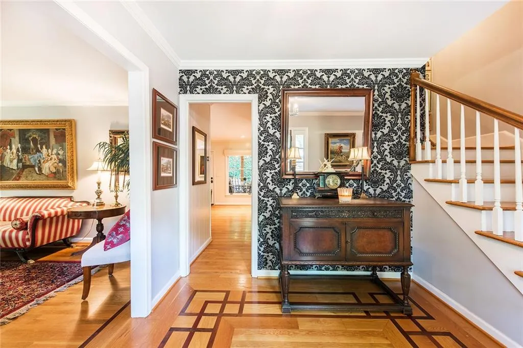 1085 Balmoral Road, Atlanta, Georgia 30319, 4 Bedrooms Bedrooms, ,2 BathroomsBathrooms,Residential,Sold,1085 Balmoral Road,7091321