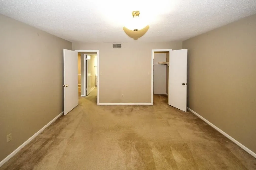 6851 Roswell Road Unit G-1, Sandy Springs, Georgia 30328, 1 Bedroom Bedrooms, ,1 BathroomBathrooms,Residential,Sold,6851 Roswell Road Unit G-1,6099567