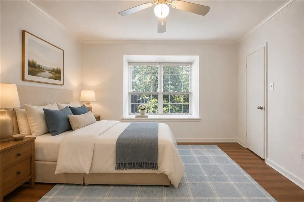 Recessed window with multi-pane glass