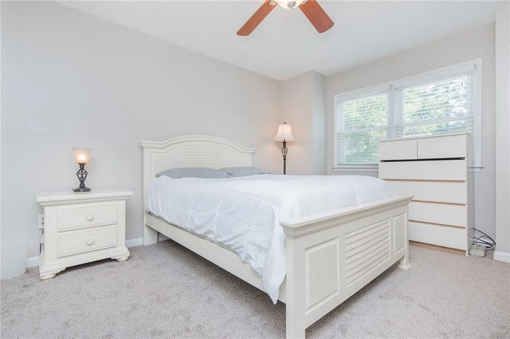 219 Peachtree Hollow Court, Atlanta, Georgia 30328, 2 Bedrooms Bedrooms, ,2 BathroomsBathrooms,Residential,Sold,219 Peachtree Hollow Court,6565652 219 Peachtree Hollow Court, Atlanta, Georgia 30328, 2 Bedrooms Bedrooms, ,2 BathroomsBathrooms,Residential,Sold,219 Peachtree Hollow Court,6565652