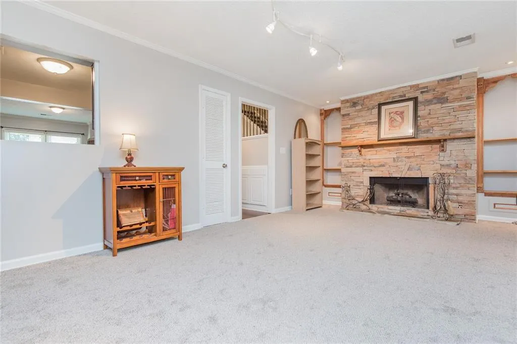 219 Peachtree Hollow Court, Atlanta, Georgia 30328, 2 Bedrooms Bedrooms, ,2 BathroomsBathrooms,Residential,Sold,219 Peachtree Hollow Court,6565652 219 Peachtree Hollow Court, Atlanta, Georgia 30328, 2 Bedrooms Bedrooms, ,2 BathroomsBathrooms,Residential,Sold,219 Peachtree Hollow Court,6565652