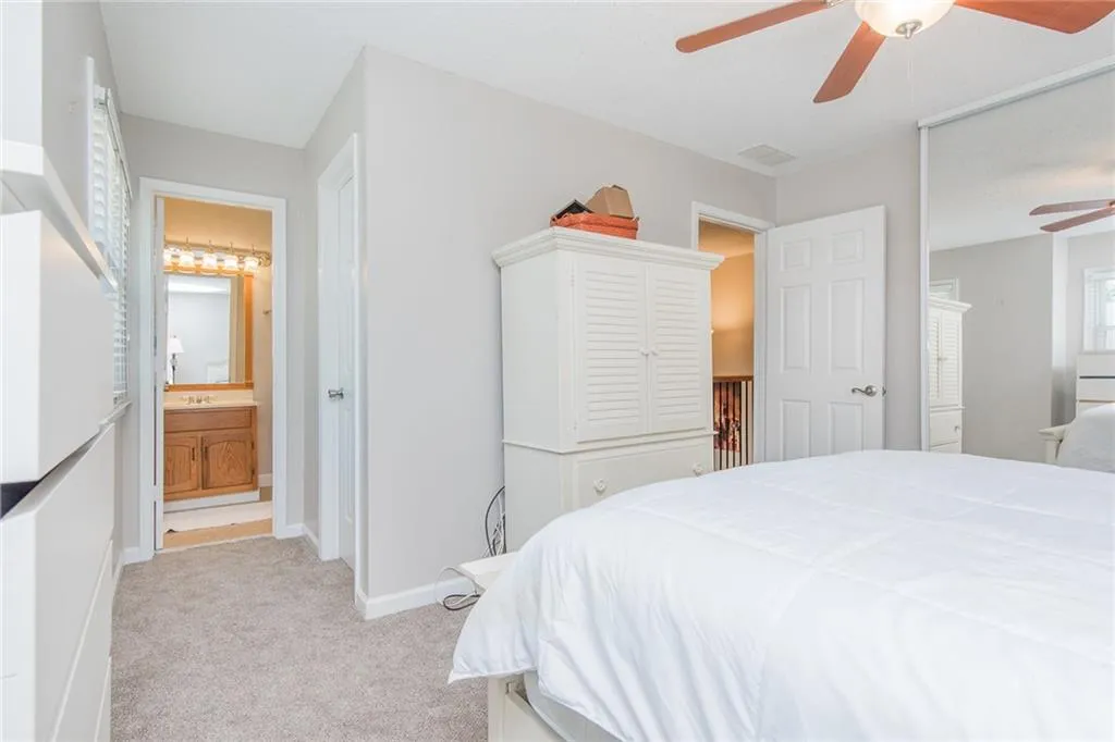 219 Peachtree Hollow Court, Atlanta, Georgia 30328, 2 Bedrooms Bedrooms, ,2 BathroomsBathrooms,Residential,Sold,219 Peachtree Hollow Court,6565652 219 Peachtree Hollow Court, Atlanta, Georgia 30328, 2 Bedrooms Bedrooms, ,2 BathroomsBathrooms,Residential,Sold,219 Peachtree Hollow Court,6565652