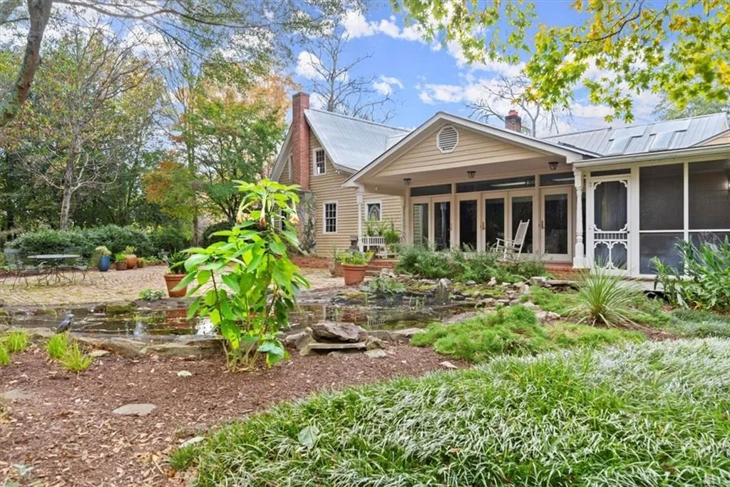 view of back porch