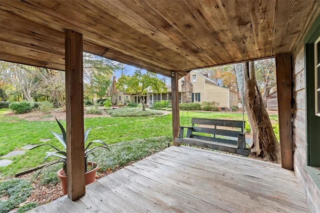 Front porch of guest house