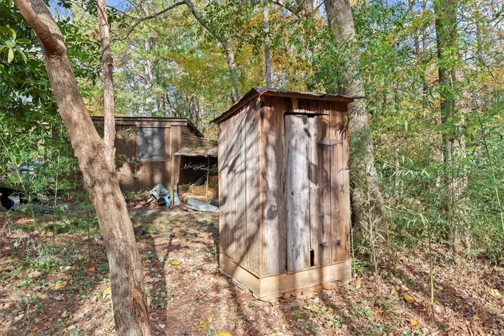 1840 Outhouse relocated from Jonesboro, GA