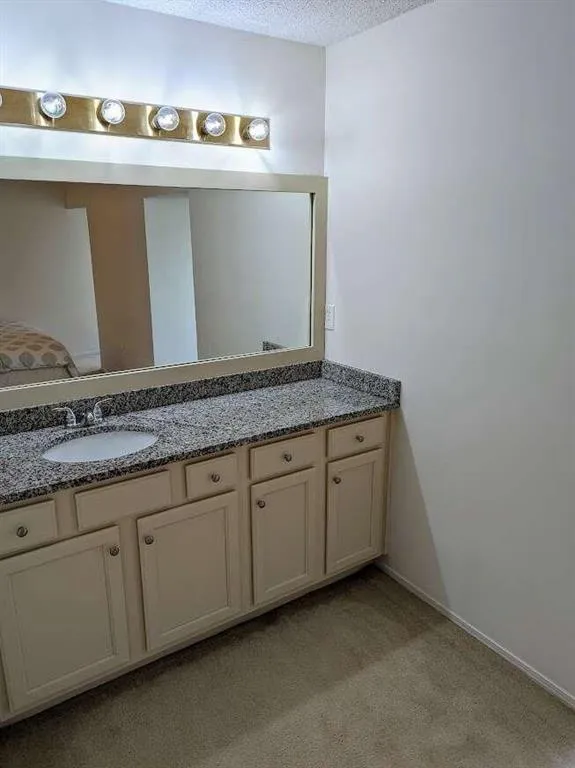 2406 Huntingdon Chase, Sandy Springs, Georgia 30350, 2 Bedrooms Bedrooms, ,2 BathroomsBathrooms,Residential,Sold,2406 Huntingdon Chase,7030995