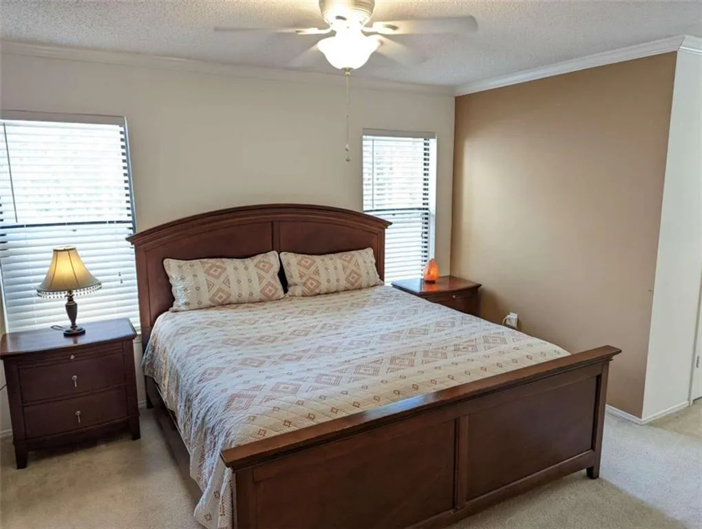 2406 Huntingdon Chase, Sandy Springs, Georgia 30350, 2 Bedrooms Bedrooms, ,2 BathroomsBathrooms,Residential,Sold,2406 Huntingdon Chase,7030995