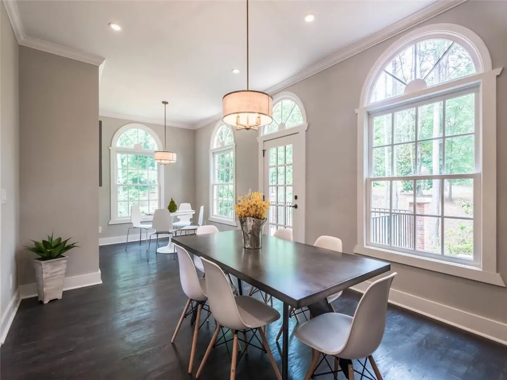 107 Jefferson Circle, Sandy Springs, Georgia 30328, 4 Bedrooms Bedrooms, ,3 BathroomsBathrooms,Residential,Sold,107 Jefferson Circle,5858715