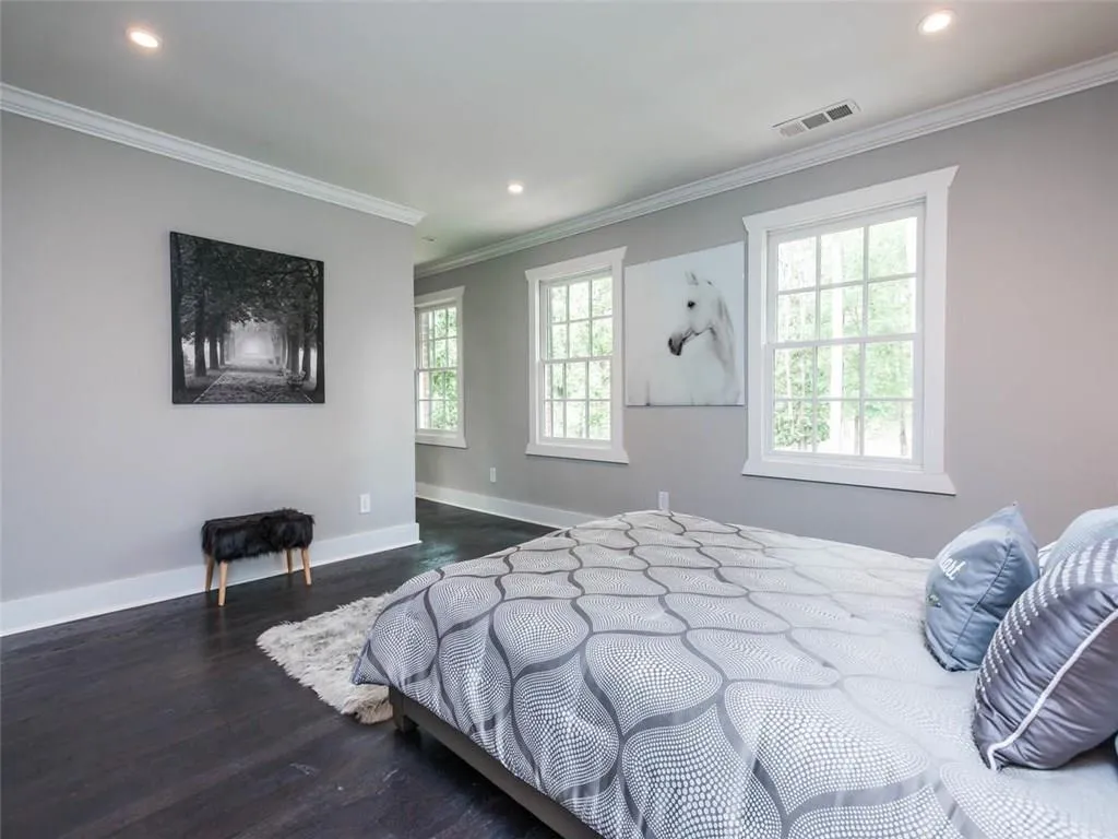 107 Jefferson Circle, Sandy Springs, Georgia 30328, 4 Bedrooms Bedrooms, ,3 BathroomsBathrooms,Residential,Sold,107 Jefferson Circle,5858715