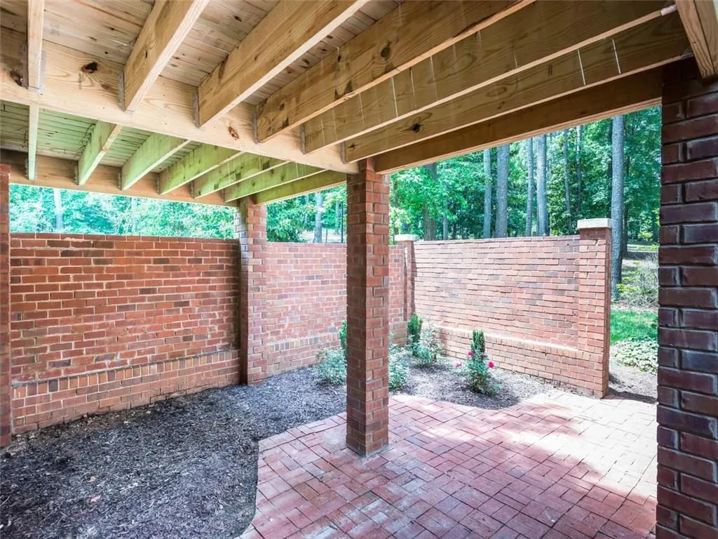 107 Jefferson Circle, Sandy Springs, Georgia 30328, 4 Bedrooms Bedrooms, ,3 BathroomsBathrooms,Residential,Sold,107 Jefferson Circle,5858715