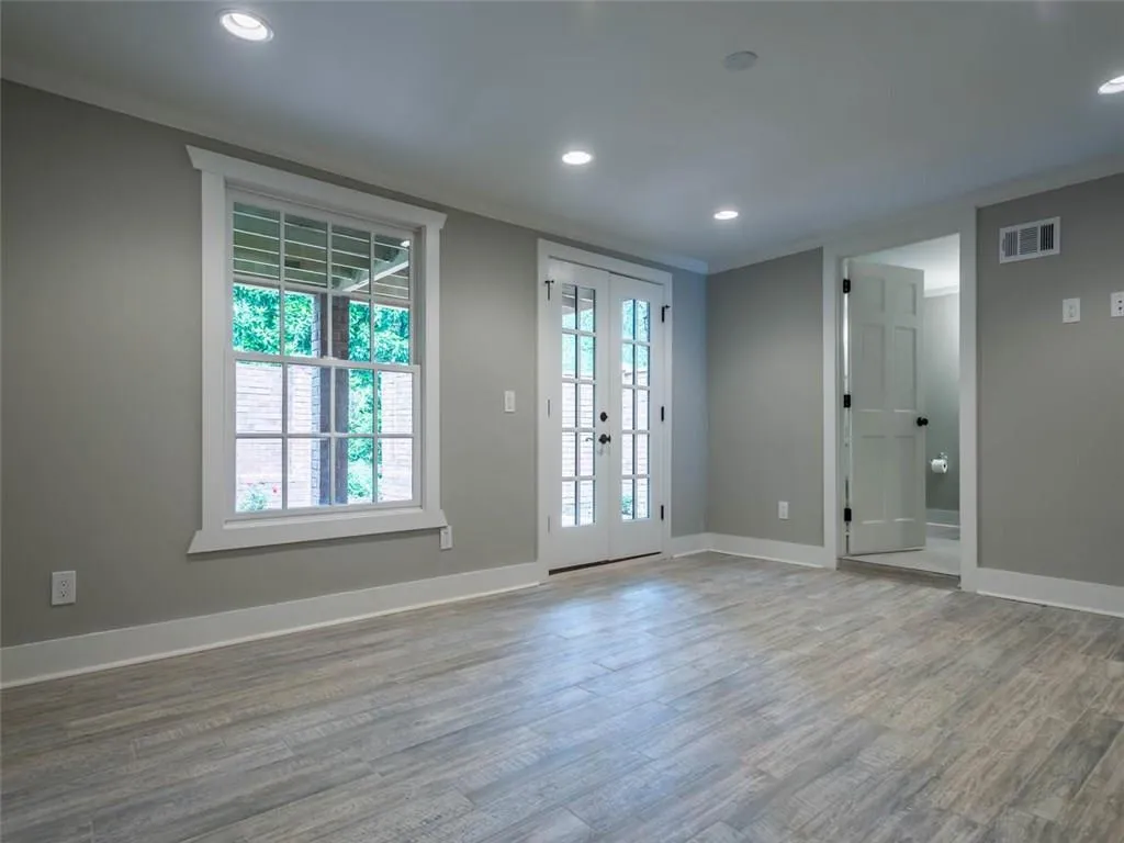 107 Jefferson Circle, Sandy Springs, Georgia 30328, 4 Bedrooms Bedrooms, ,3 BathroomsBathrooms,Residential,Sold,107 Jefferson Circle,5858715