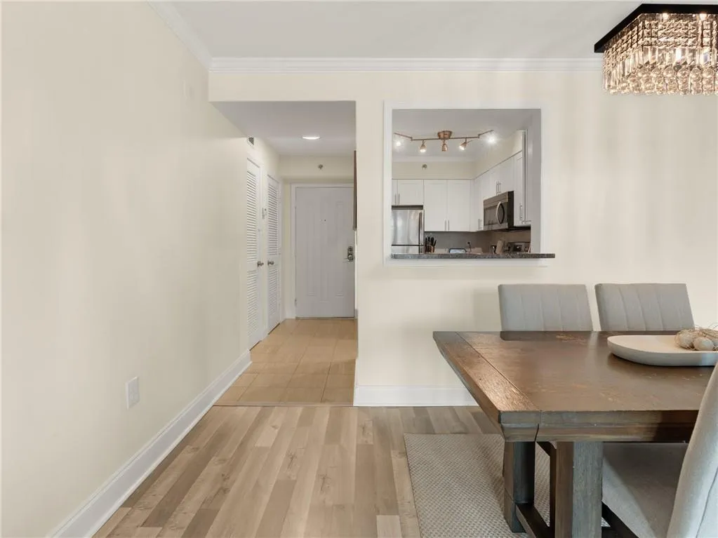 2870 Pharr Court South Nw Unit 504, Atlanta, Georgia 30305, 1 Bedroom Bedrooms, ,1 BathroomBathrooms,Residential,For Sale,2870 Pharr Court South Nw Unit 504,7553306