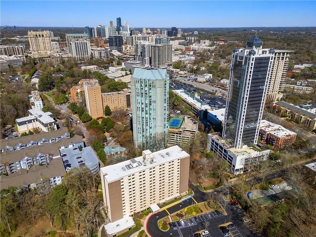 2870 Pharr Court South Nw Unit 504, Atlanta, Georgia 30305, 1 Bedroom Bedrooms, ,1 BathroomBathrooms,Residential,For Sale,2870 Pharr Court South Nw Unit 504,7553306