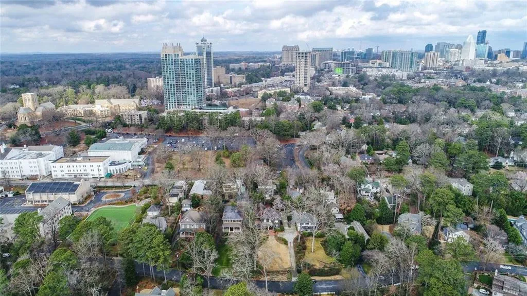 94 Peachtree Way Ne, Atlanta, Georgia 30305, 5 Bedrooms Bedrooms, ,4 BathroomsBathrooms,Residential,Sold,94 Peachtree Way Ne,5959723