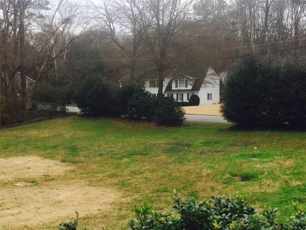 4875 Peachtree Dunwoody Road, Sandy Springs, Georgia 30342, 3 Bedrooms Bedrooms, ,3 BathroomsBathrooms,Residential,Sold,4875 Peachtree Dunwoody Road,5642607