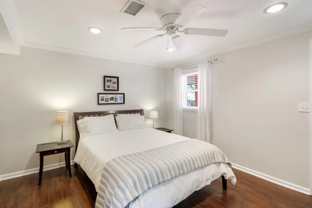 275 Forest Hills Drive, Atlanta, Georgia 30342, 5 Bedrooms Bedrooms, ,3 BathroomsBathrooms,Residential,Sold,275 Forest Hills Drive,6745441