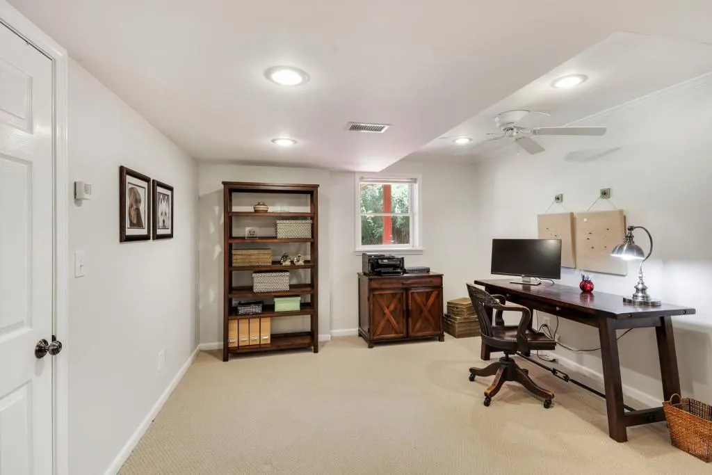275 Forest Hills Drive, Atlanta, Georgia 30342, 5 Bedrooms Bedrooms, ,3 BathroomsBathrooms,Residential,Sold,275 Forest Hills Drive,6745441