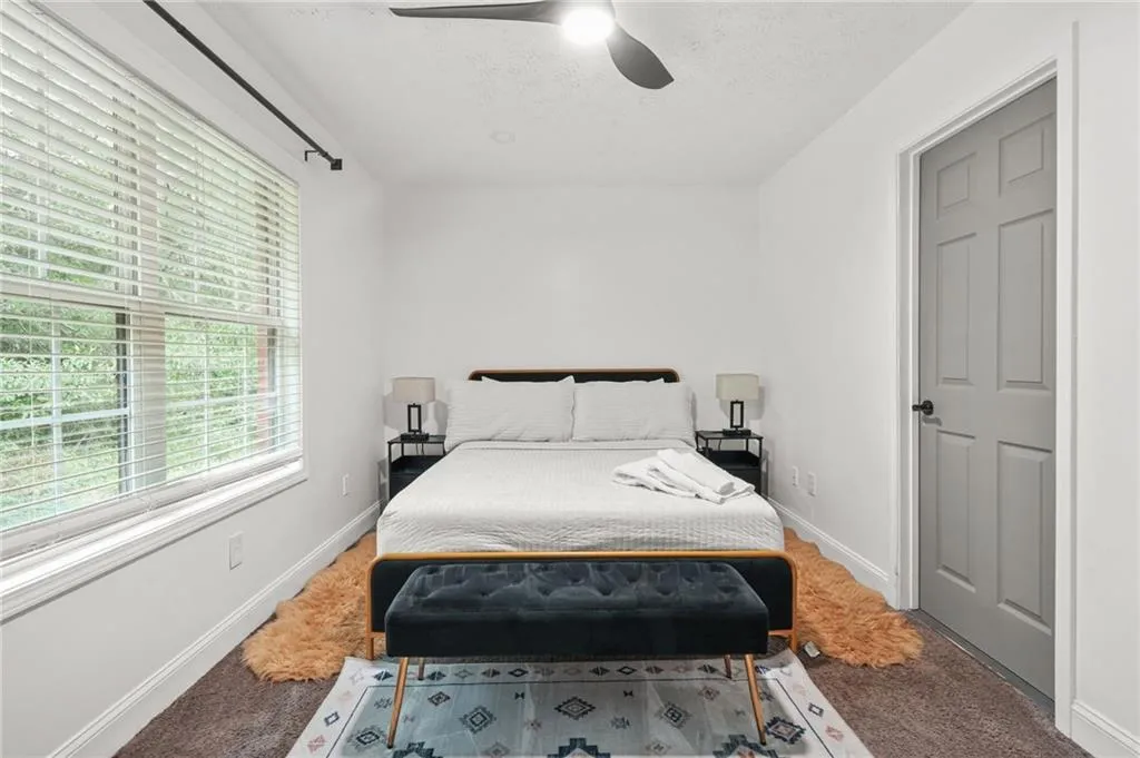 545 Elmwood Road Nw, Atlanta, Georgia 30318, 0 ,Residential Income,For Sale,545 Elmwood Road Nw,7733029