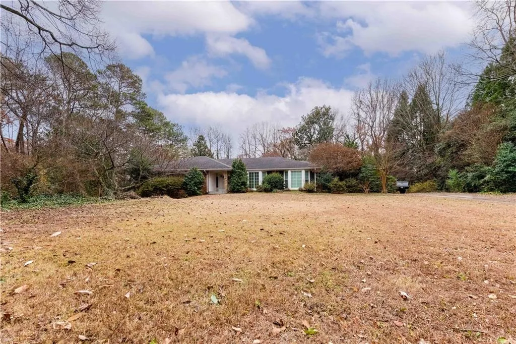 750 Mount Vernon Highway, Atlanta, Georgia 30327, 4 Bedrooms Bedrooms, ,3 BathroomsBathrooms,Residential,Sold,750 Mount Vernon Highway,7498906