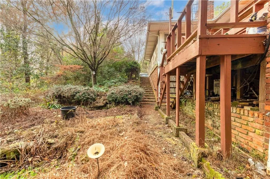 750 Mount Vernon Highway, Atlanta, Georgia 30327, 4 Bedrooms Bedrooms, ,3 BathroomsBathrooms,Residential,Sold,750 Mount Vernon Highway,7498906