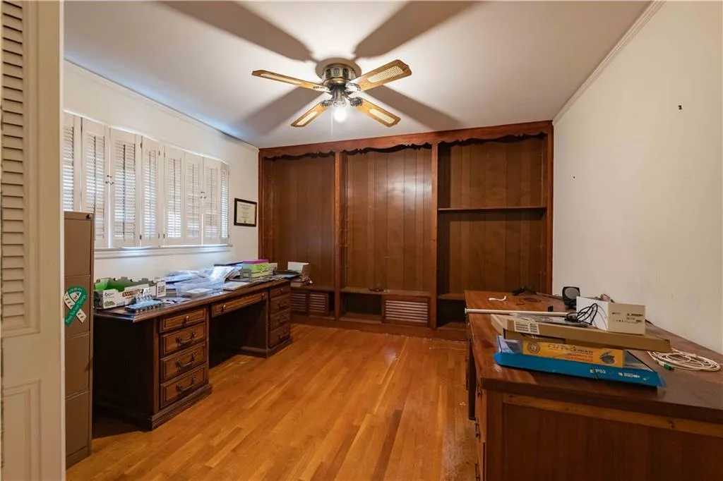 750 Mount Vernon Highway, Atlanta, Georgia 30327, 4 Bedrooms Bedrooms, ,3 BathroomsBathrooms,Residential,Sold,750 Mount Vernon Highway,7498906
