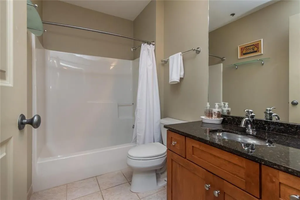 6105 Blue Stone Road Unit 310, Sandy Springs, Georgia 30328, 2 Bedrooms Bedrooms, ,2 BathroomsBathrooms,Residential,Sold,6105 Blue Stone Road Unit 310,6832532
