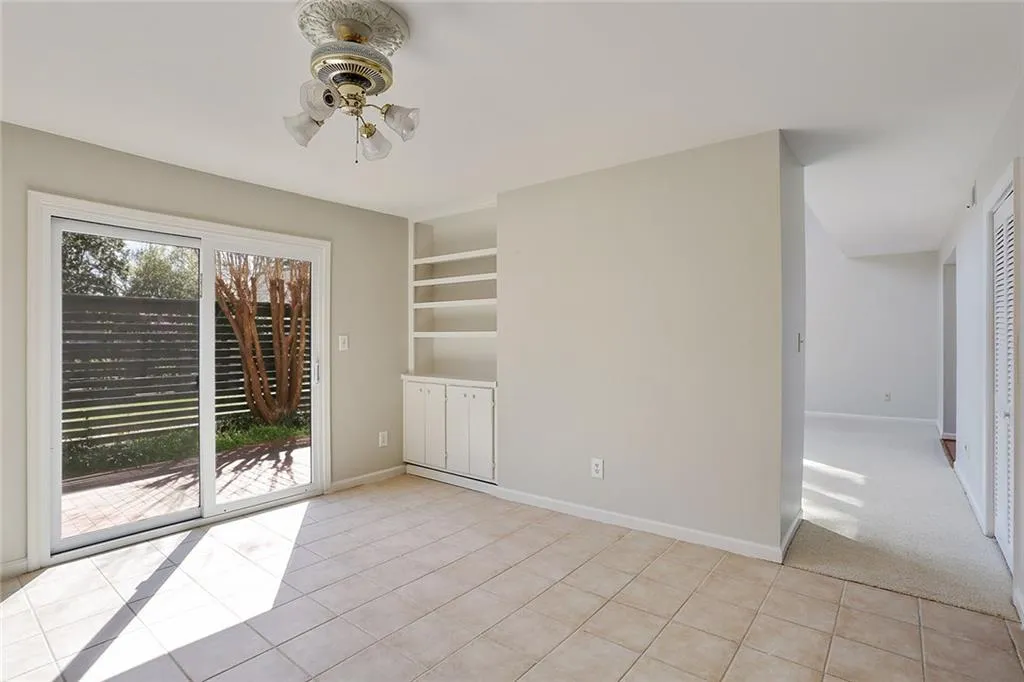 44 Forrest Place Unit 44, Sandy Springs, Georgia 30328, 3 Bedrooms Bedrooms, ,2 BathroomsBathrooms,Residential,Sold,44 Forrest Place Unit 44,5816006