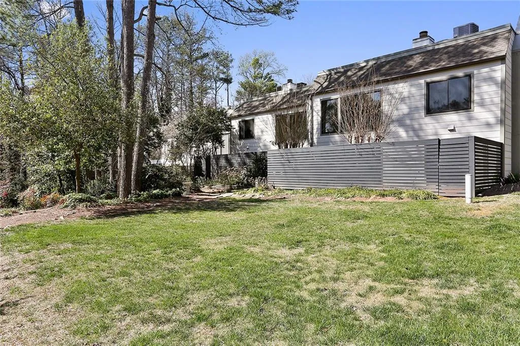 44 Forrest Place Unit 44, Sandy Springs, Georgia 30328, 3 Bedrooms Bedrooms, ,2 BathroomsBathrooms,Residential,Sold,44 Forrest Place Unit 44,5816006