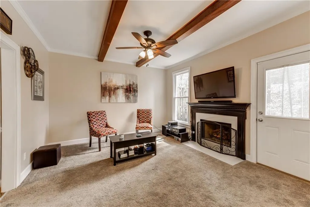 7155 Roswell Road Unit 13, Atlanta, Georgia 30328, 3 Bedrooms Bedrooms, ,3 BathroomsBathrooms,Residential,Sold,7155 Roswell Road Unit 13,6525704