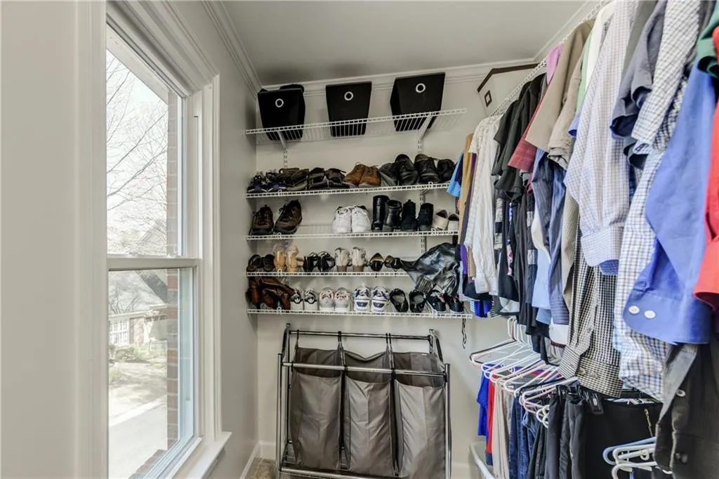 7155 Roswell Road Unit 13, Atlanta, Georgia 30328, 3 Bedrooms Bedrooms, ,3 BathroomsBathrooms,Residential,Sold,7155 Roswell Road Unit 13,6525704